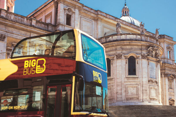 1-big-bus-tours-bus-in-rome